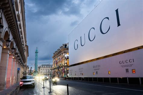 how much did kering buy gucci for|gucci kering ownership.